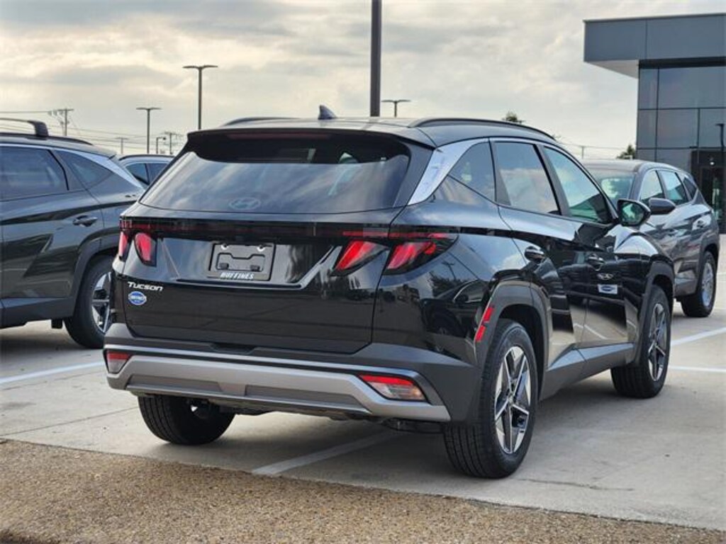 New 2026 Hyundai Tucson SEL FWD SUV
