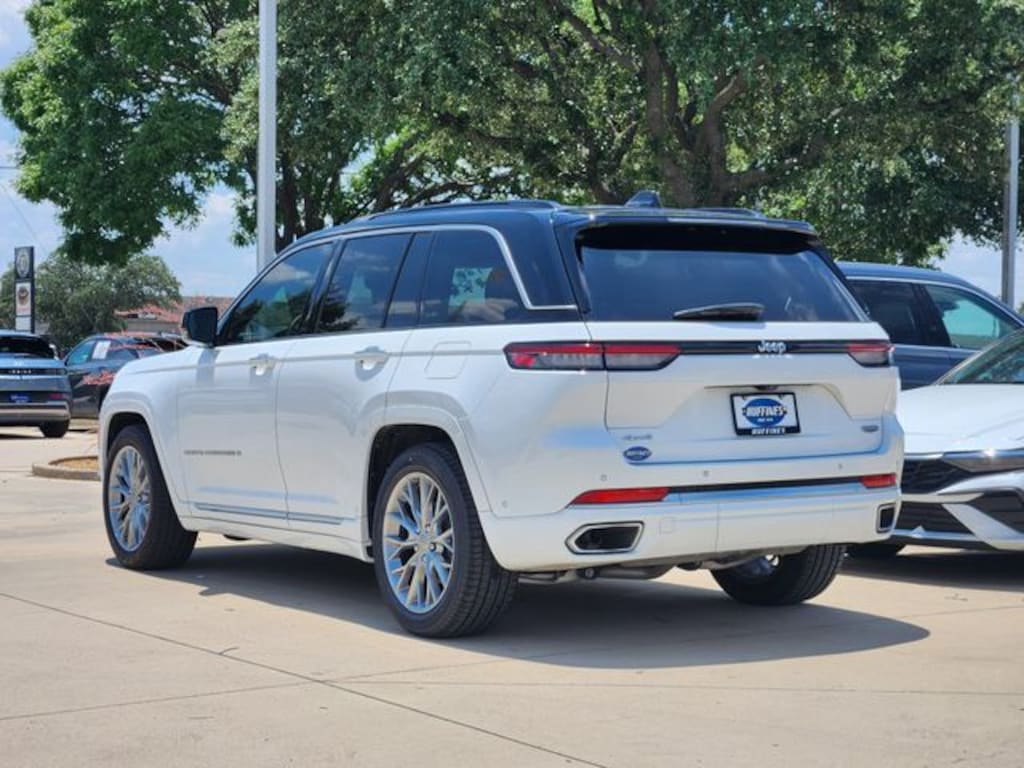 Used 2025 Jeep Grand Cherokee Summit SUV