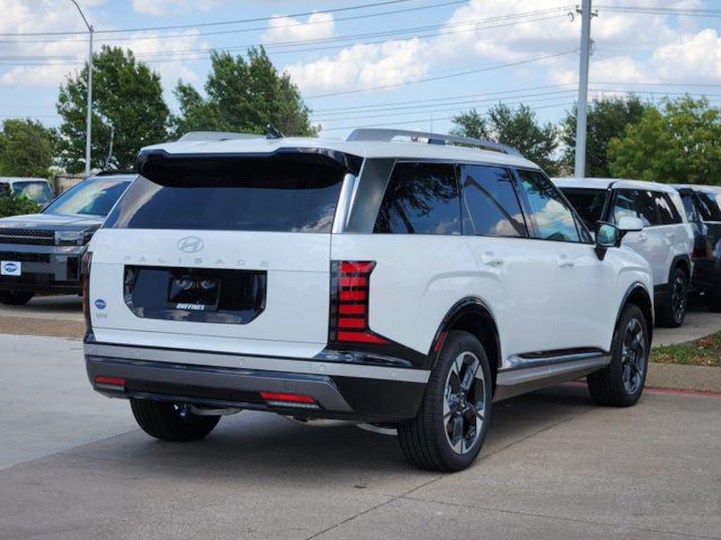 New 2026 Hyundai Palisade Hybrid Limited SUV