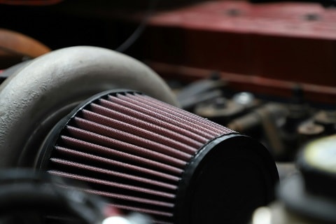 engine air filter in an engine bay