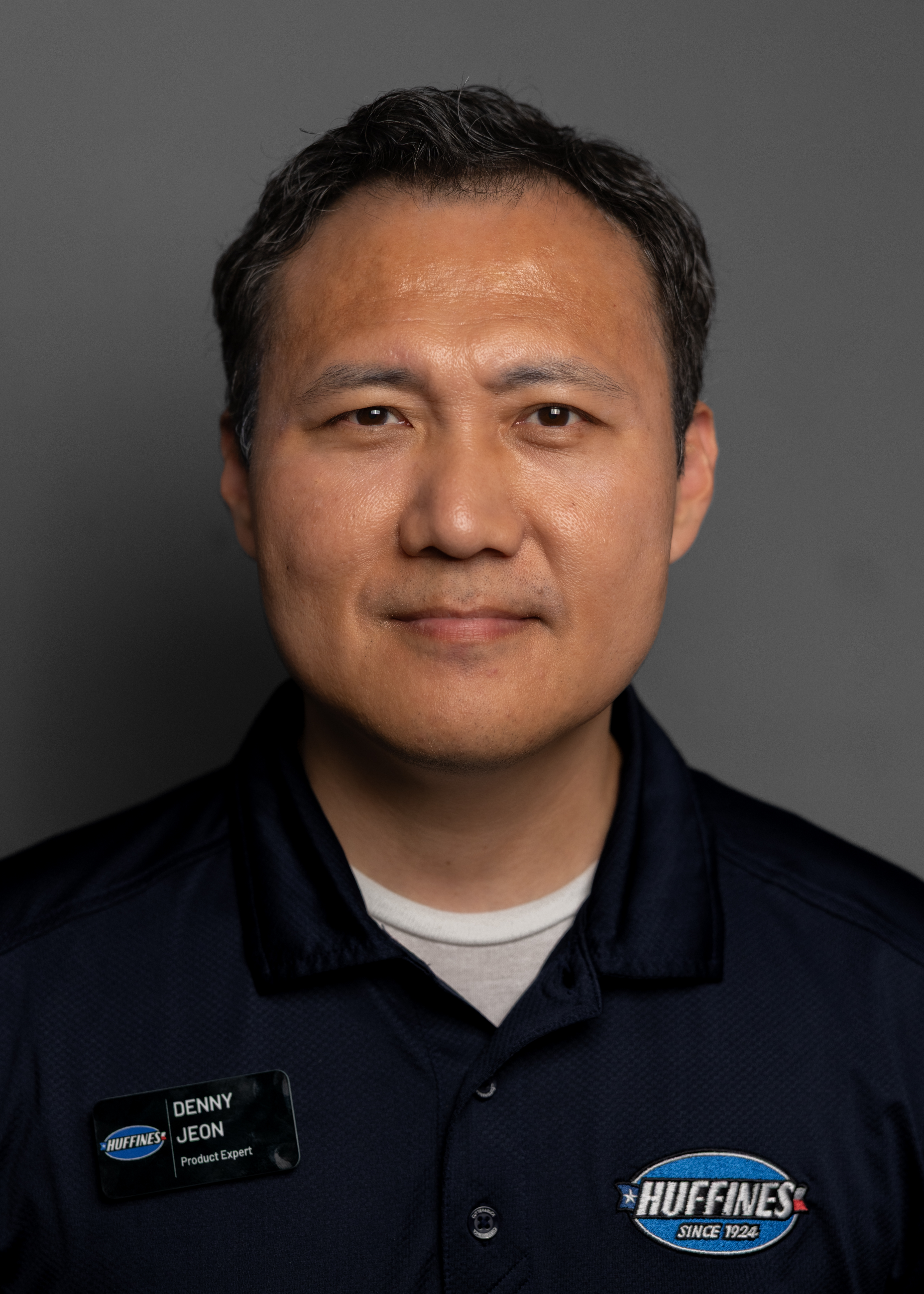 Staff member Denny Jeon from 96cc9a7108b3