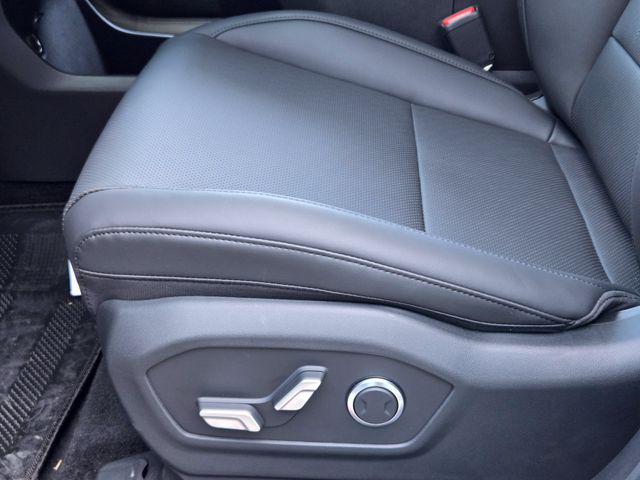 2026 Hyundai Santa Fe SEL - Photo 16