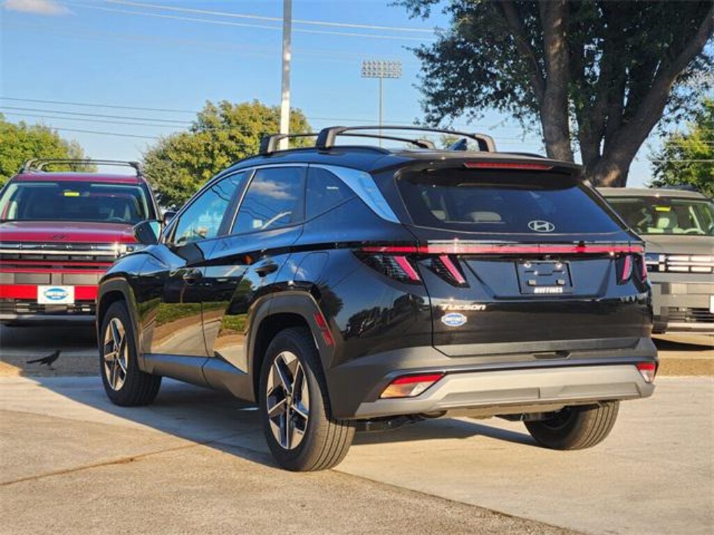 New 2026 Hyundai Tucson SEL Premium FWD SUV