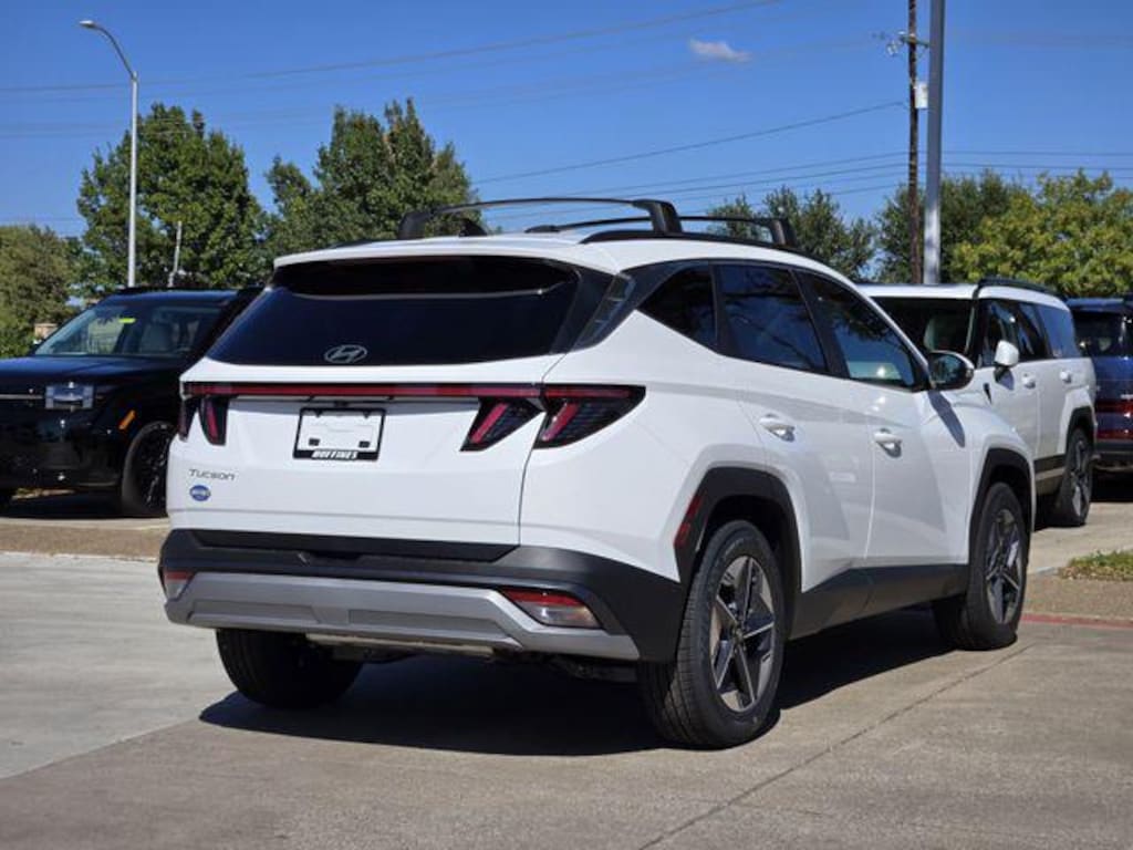 New 2026 Hyundai Tucson SEL Premium FWD SUV
