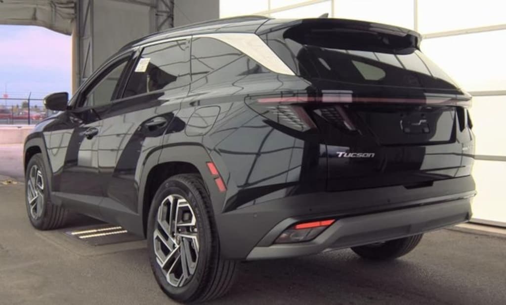 Certified 2025 Hyundai Tucson Hybrid Limited SUV