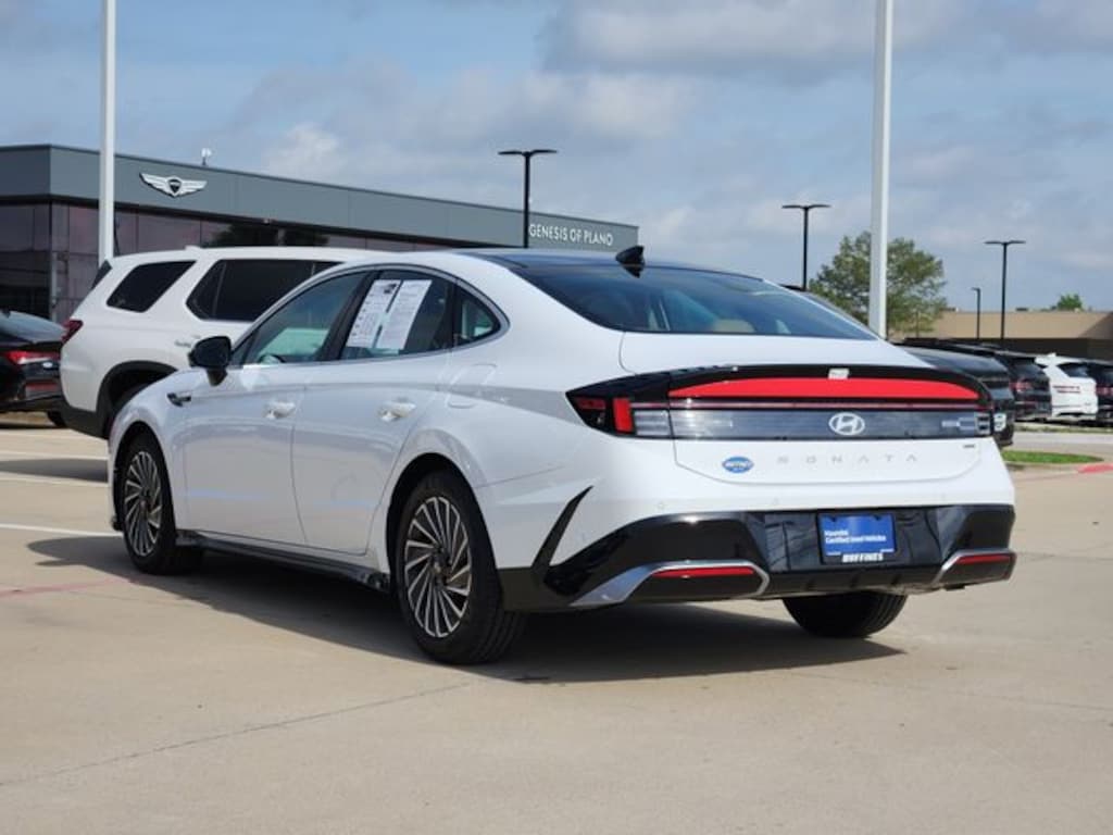 Certified 2025 Hyundai Sonata Hybrid Limited Sedan