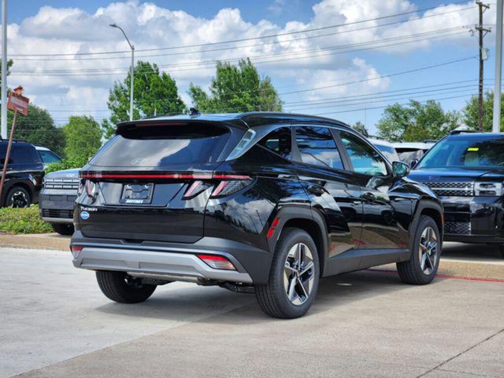 New 2026 Hyundai Tucson SEL Premium FWD SUV