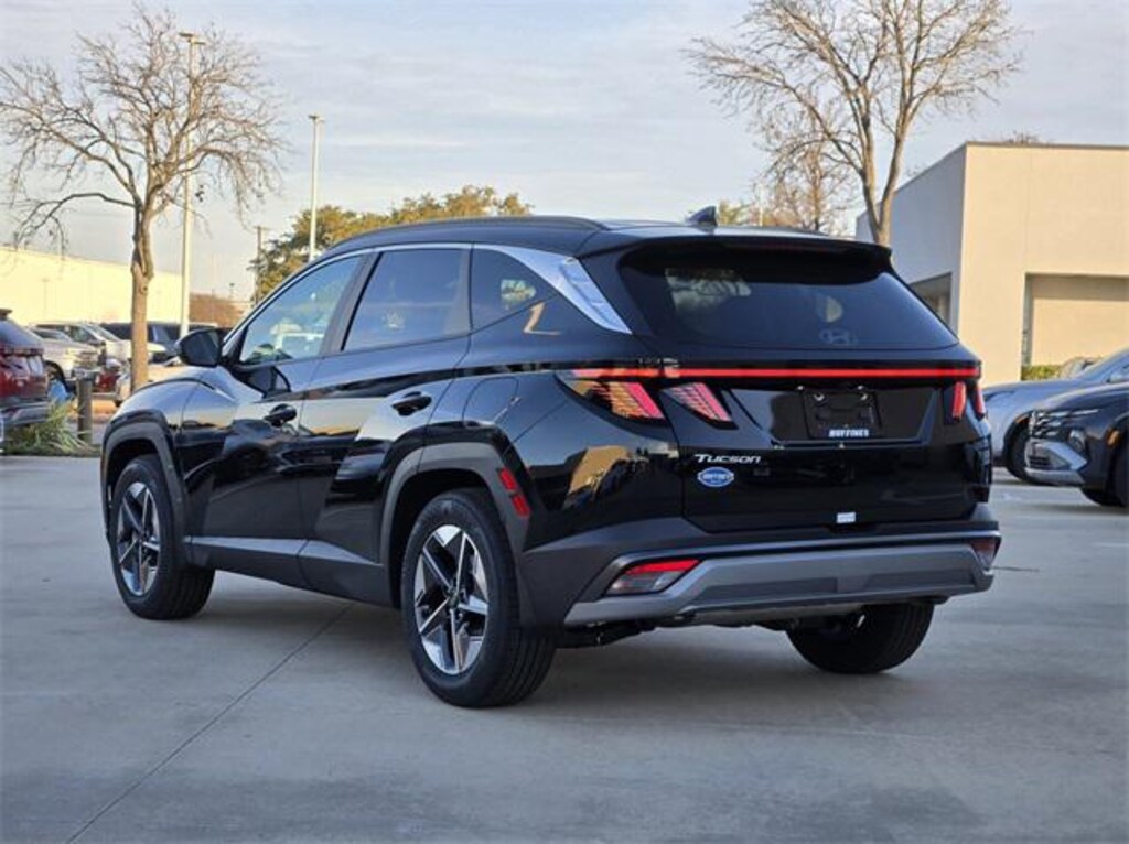 New 2026 Hyundai Tucson SEL Premium FWD SUV
