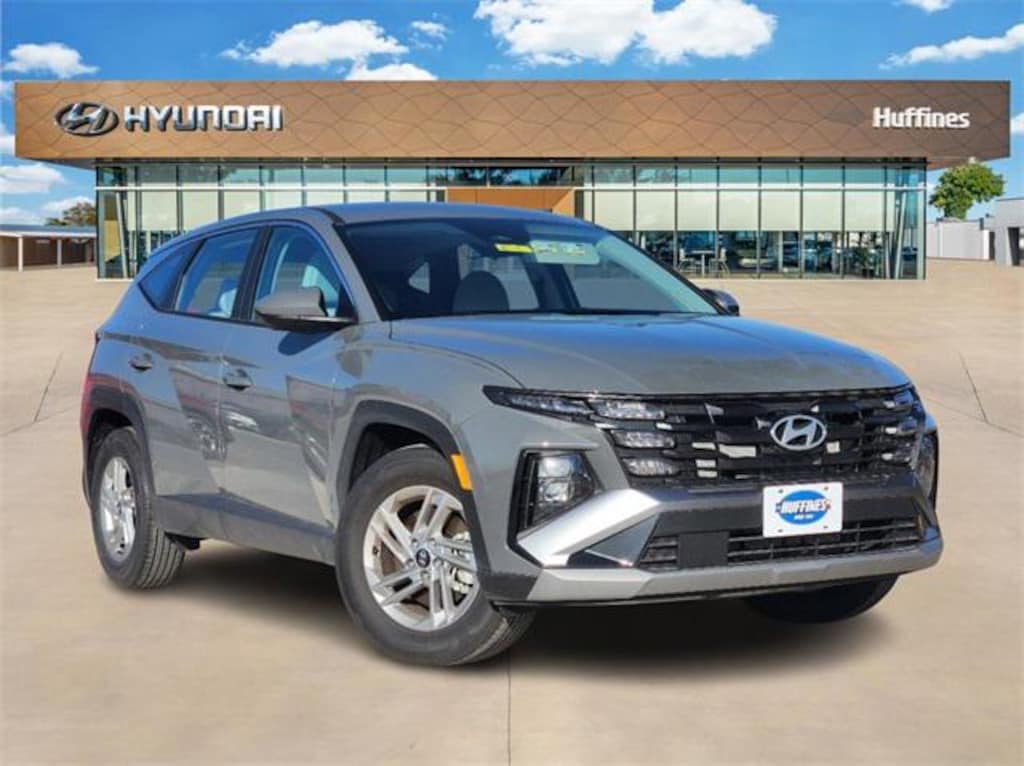 New 2025 Hyundai Tucson SE FWD SUV