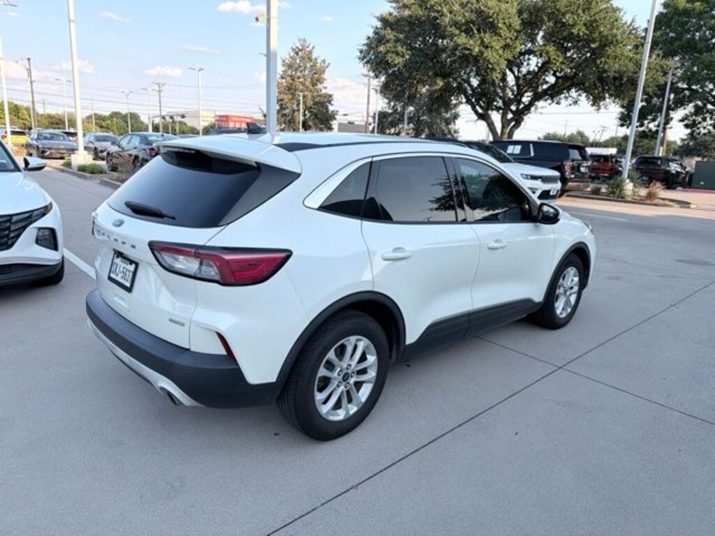 Used 2020 Ford Escape SE SUV