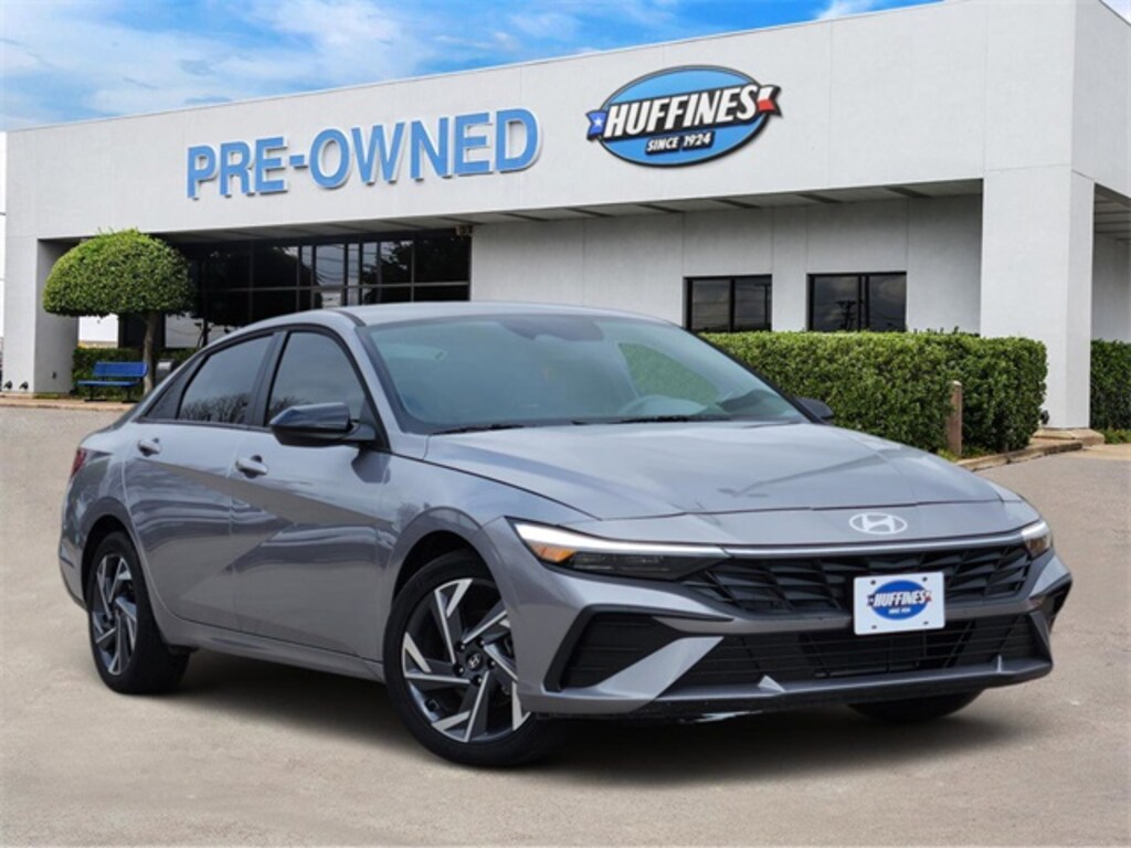 Certified 2025 Hyundai Elantra SEL Sport Sedan