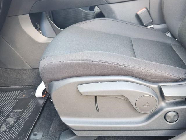 2026 Hyundai Santa Fe SE - Photo 16