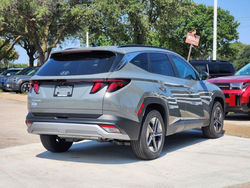 New 2026 Hyundai Tucson SEL FWD SUV