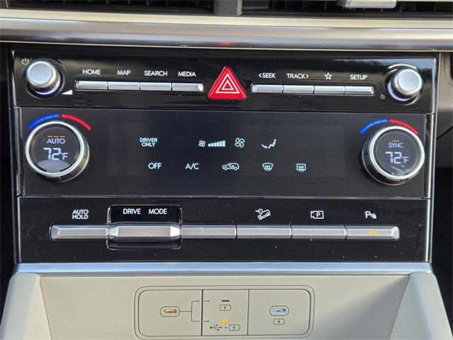 2026 Hyundai Santa Fe SE - Photo 13