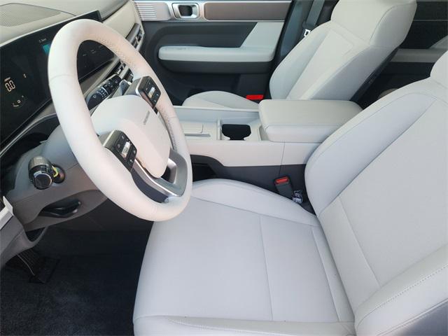 2026 Hyundai Santa Fe SE - Photo 8