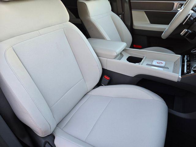 2026 Hyundai Santa Fe SE - Photo 10