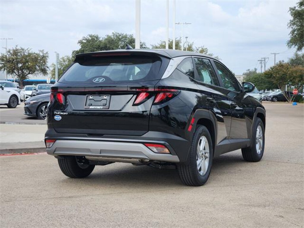 New 2026 Hyundai Tucson SE FWD SUV