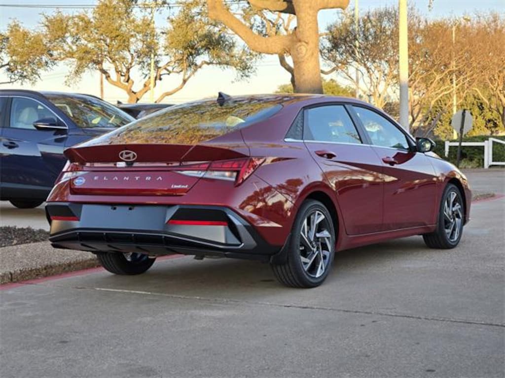 New 2026 Hyundai Elantra Limited Sedan