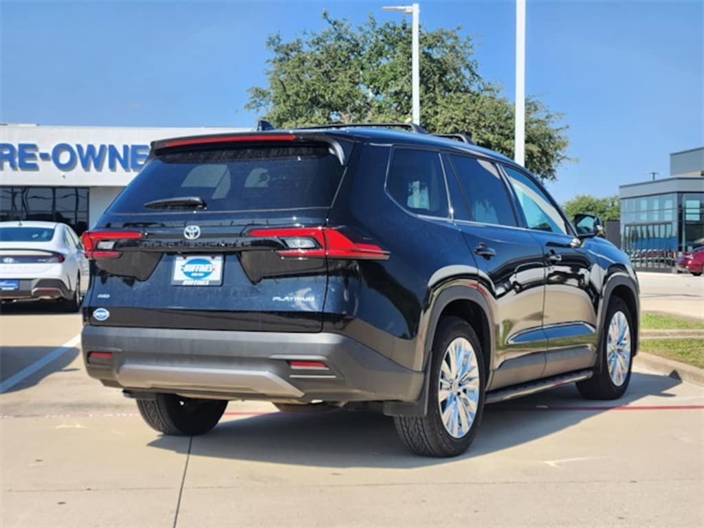 Used 2025 Toyota Grand Highlander Platinum SUV