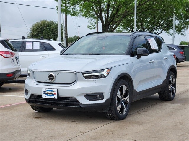 Used 2022 Volvo XC40 Plus with VIN YV4ED3UR1N2695859 for sale in Plano, TX