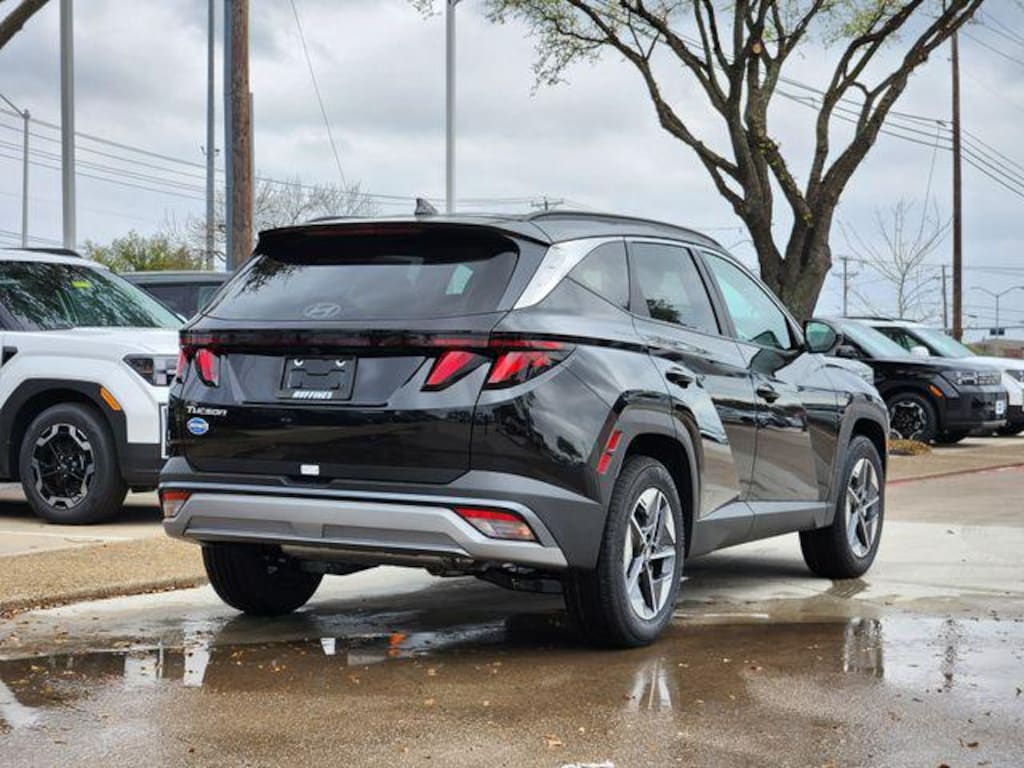 New 2026 Hyundai Tucson SEL FWD SUV