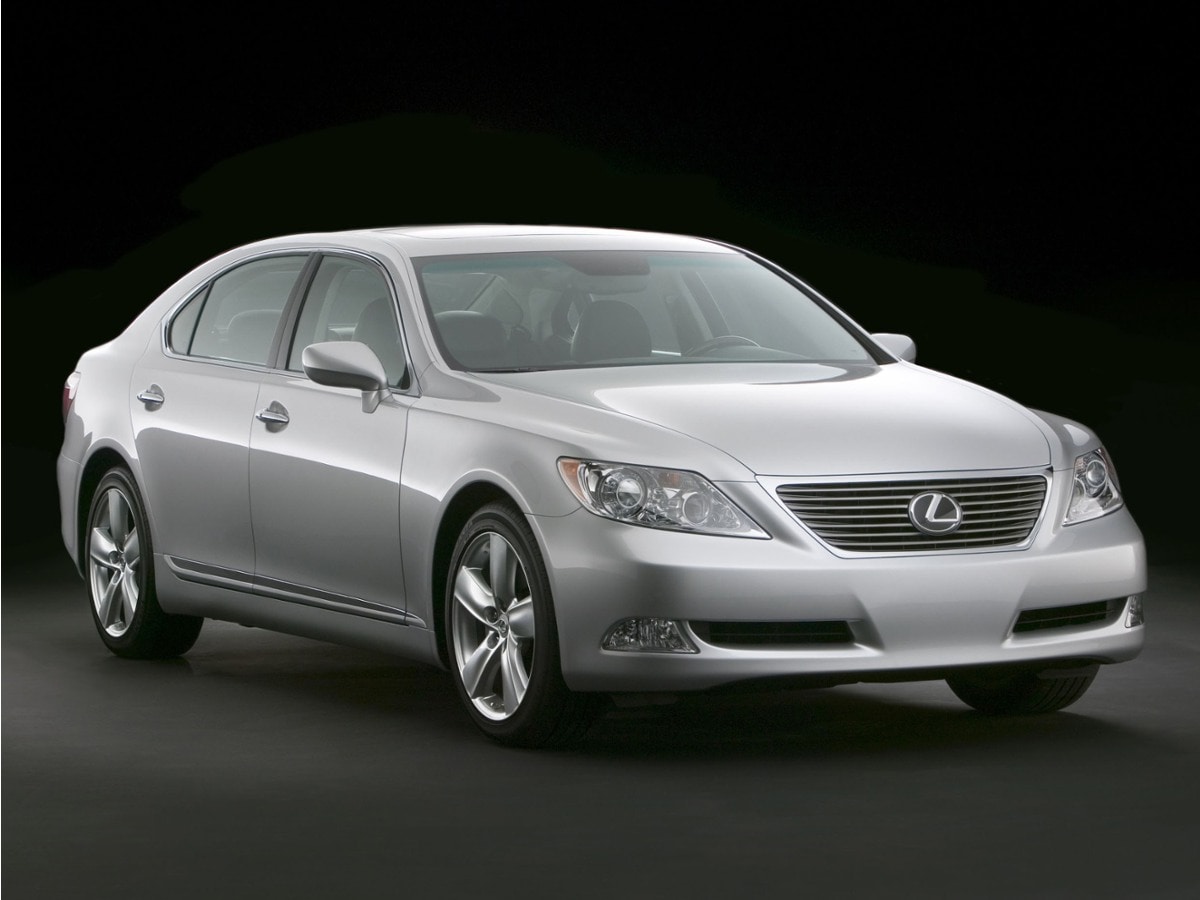 2007 Lexus LS 500's photo