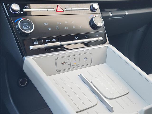 2026 Hyundai Santa Fe SE - Photo 14