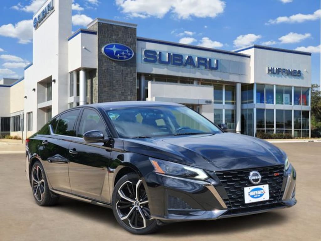 Used 2023 Nissan Altima 2.5 SR Sedan