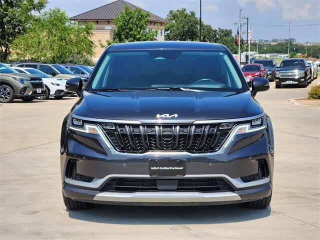 2023 Kia Carnival EX photo 2