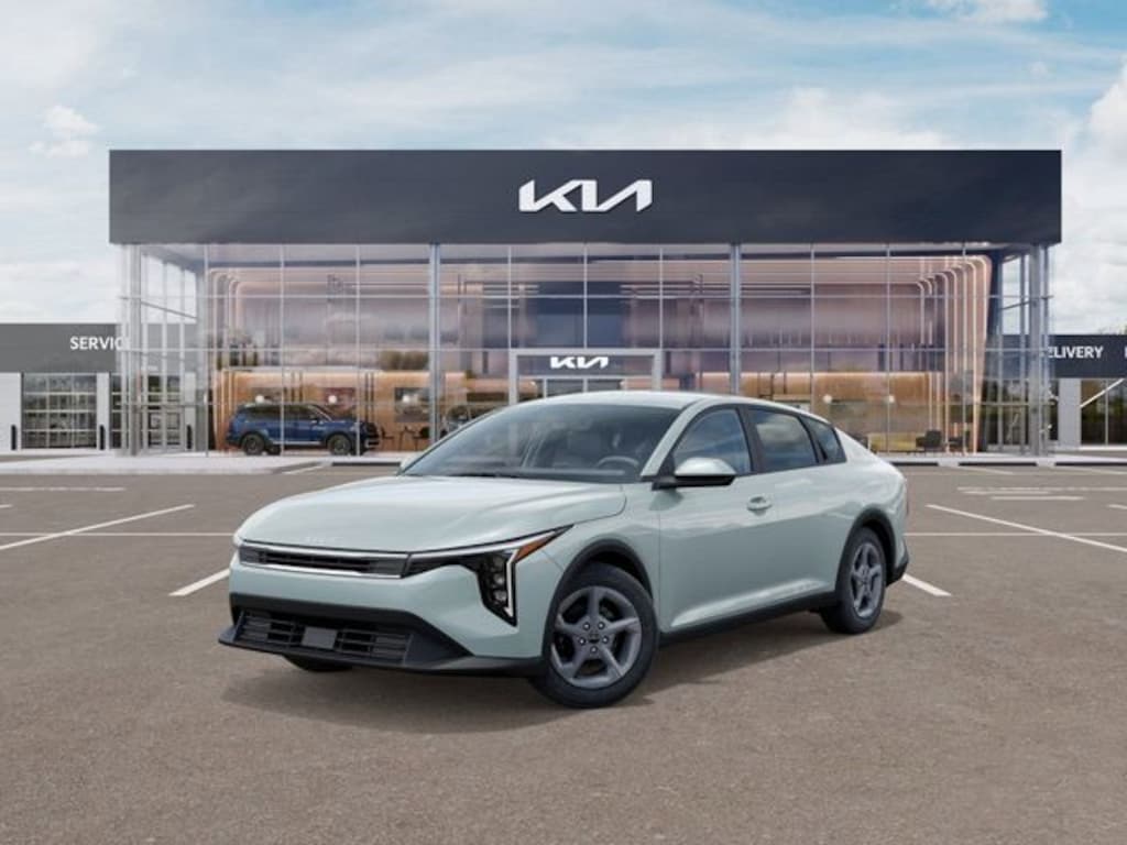 New 2025 Kia K4 LXS Sedan