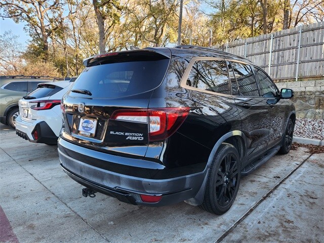 2020 Honda Pilot Black Edition photo 4