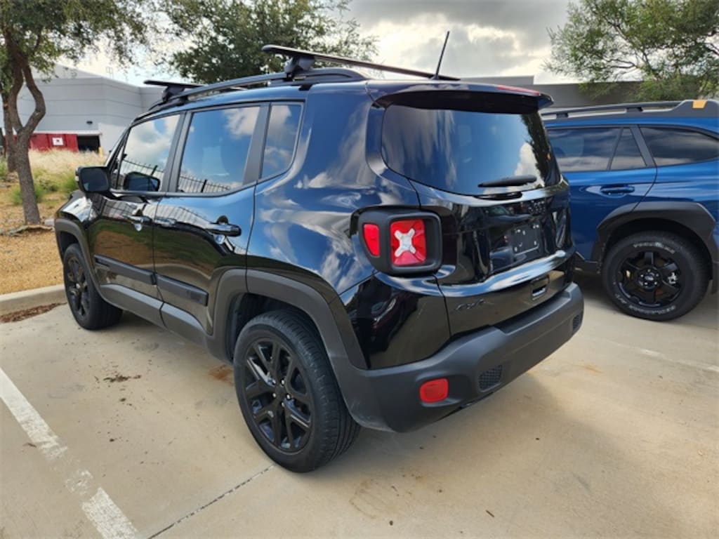 Used 2022 Jeep Renegade Latitude SUV