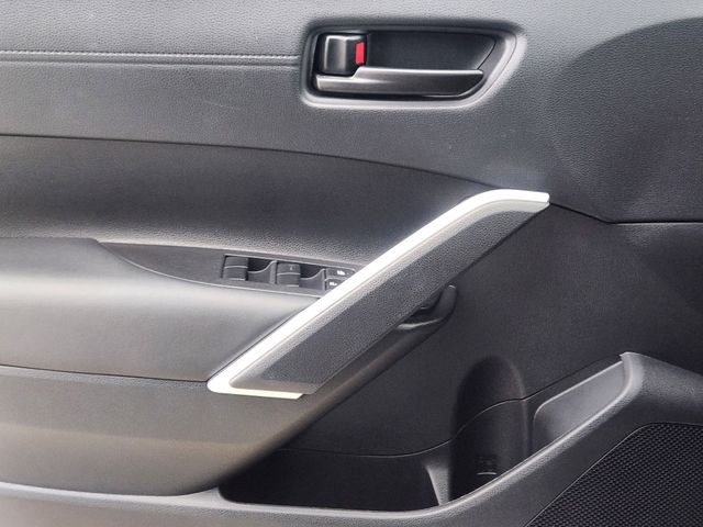 2025 Toyota Corolla Cross SE - Photo 24