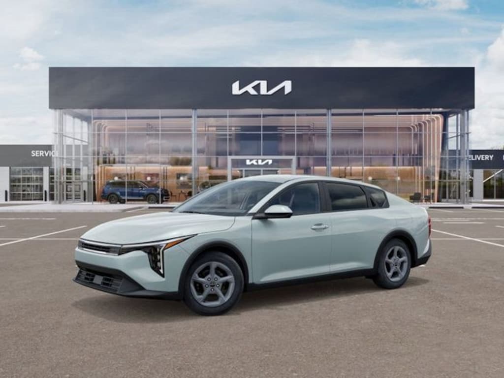 New 2025 Kia K4 LXS Sedan