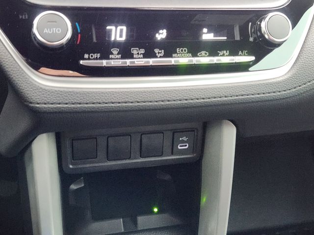 2025 Toyota Corolla Cross SE - Photo 19