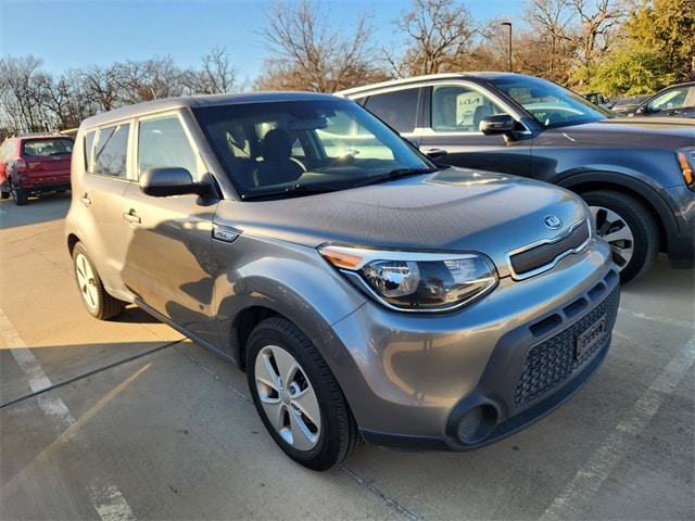 2016 Kia Soul Base's photo