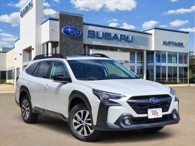 2025 Subaru Outback Premium's photo