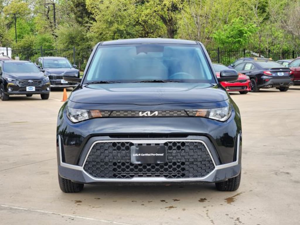 Certified 2025 Kia Soul LX Hatchback