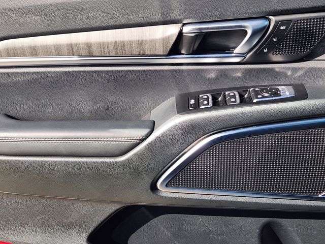 2025 Kia Telluride SX - Photo 24