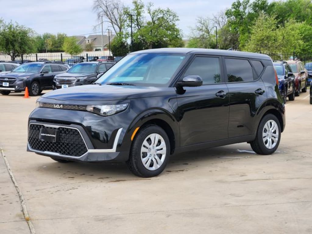 Certified 2025 Kia Soul LX Hatchback