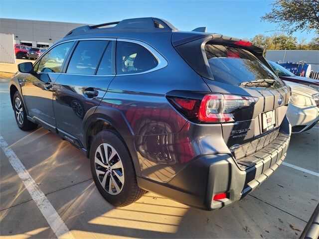 2023 Subaru Outback Premium photo 3