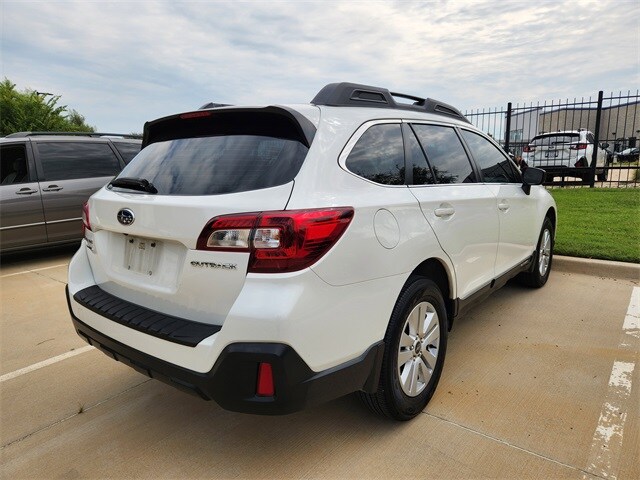 2018 Subaru Outback 2.5i photo 4