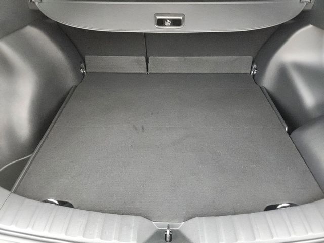 2025 Toyota Corolla Cross SE - Photo 32