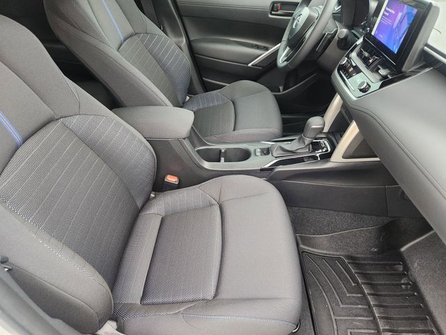 2025 Toyota Corolla Cross SE - Photo 14