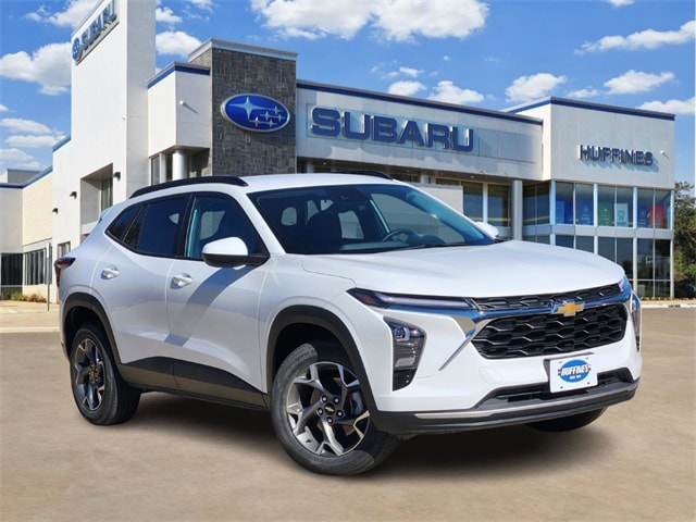 2024 Chevrolet Trax LT's photo