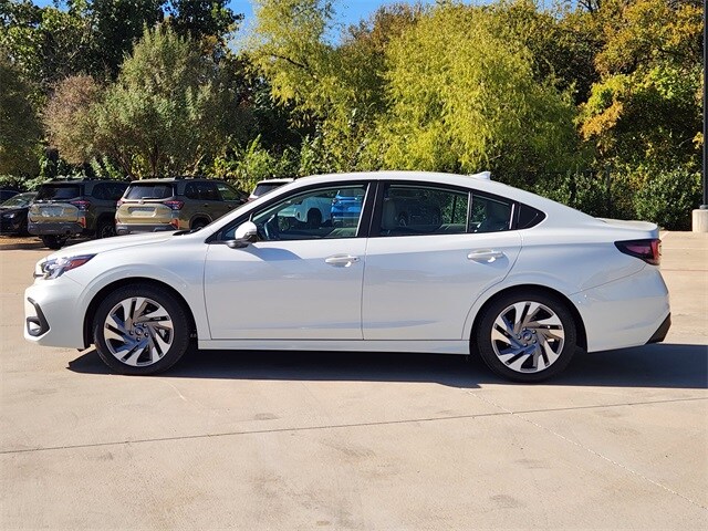 2025 Subaru Legacy Limited photo 4