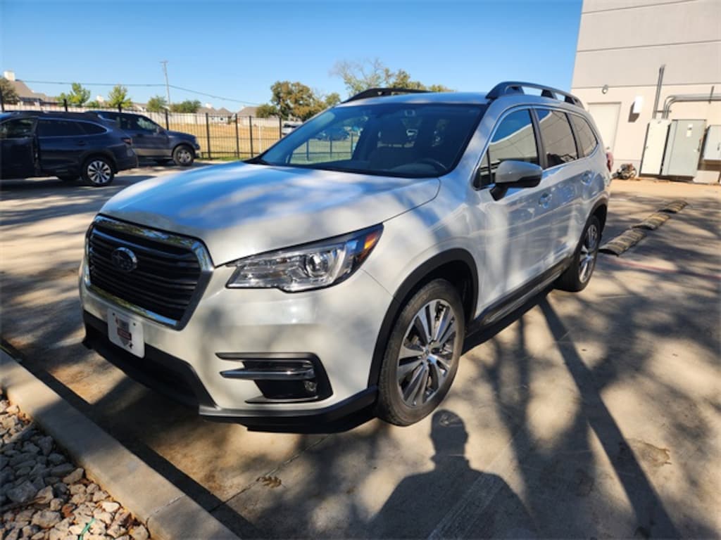 Certified 2022 Subaru Ascent Limited 7-Passenger SUV