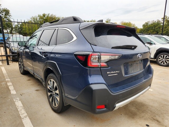 2023 Subaru Outback Limited XT photo 2