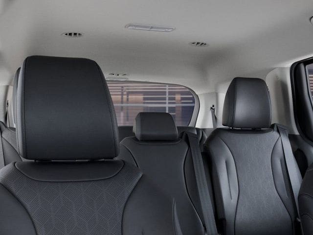 2025 Kia Carnival LXS - Photo 27