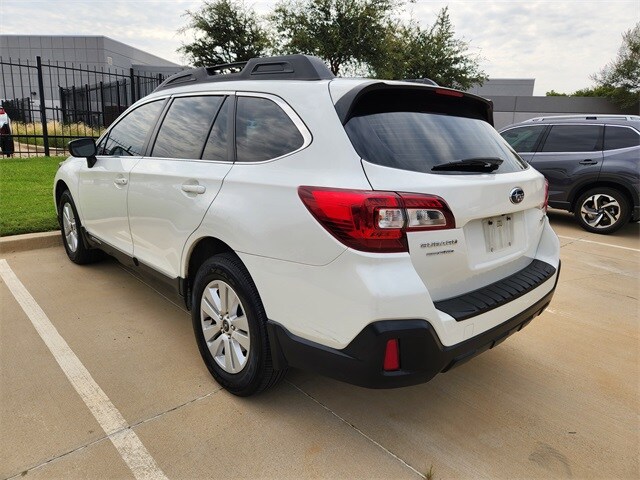 2018 Subaru Outback 2.5i photo 3